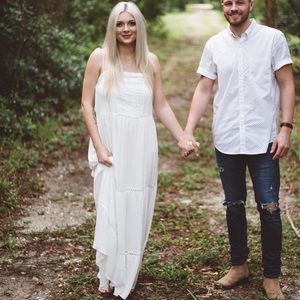 ✨ WHITE LACE MAXI DRESS